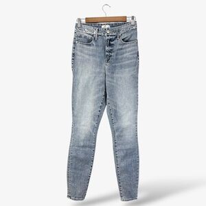 Good American Good Waist Frayed Skinny Jeans Size 6/28 Light Wash Casual Denim